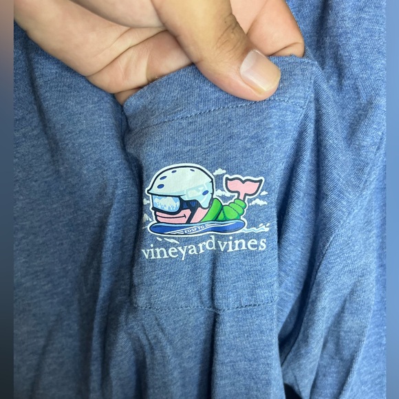 Vineyard Vines long sleeve - Picture 9 of 12